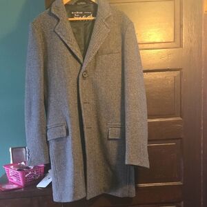 Sophisticated Gray Men's Trench Coat Gloverall